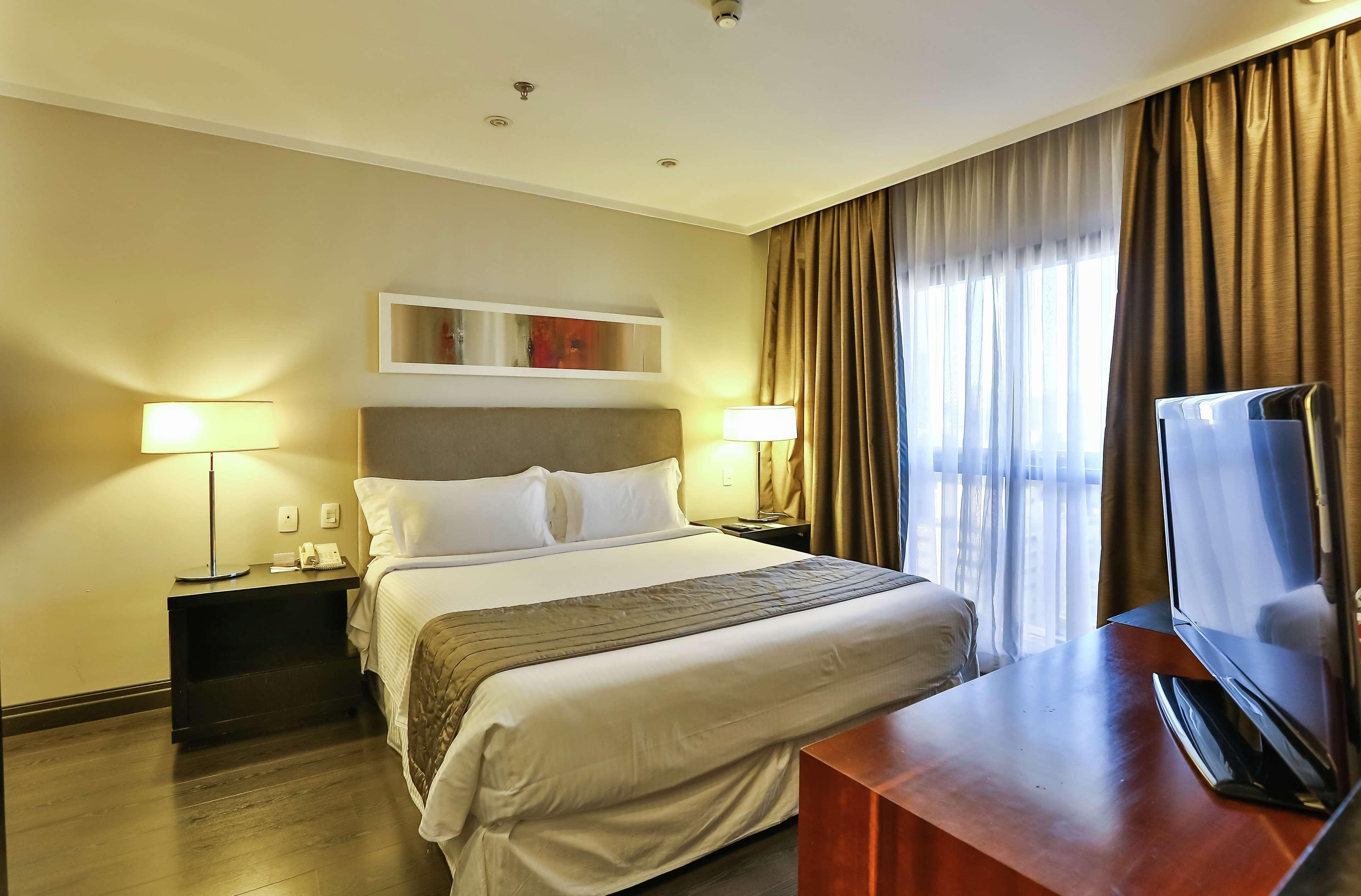 Hotel Double Tree By Hilton Sao Paulo Itaim Extérieur photo A bedroom at the hotel