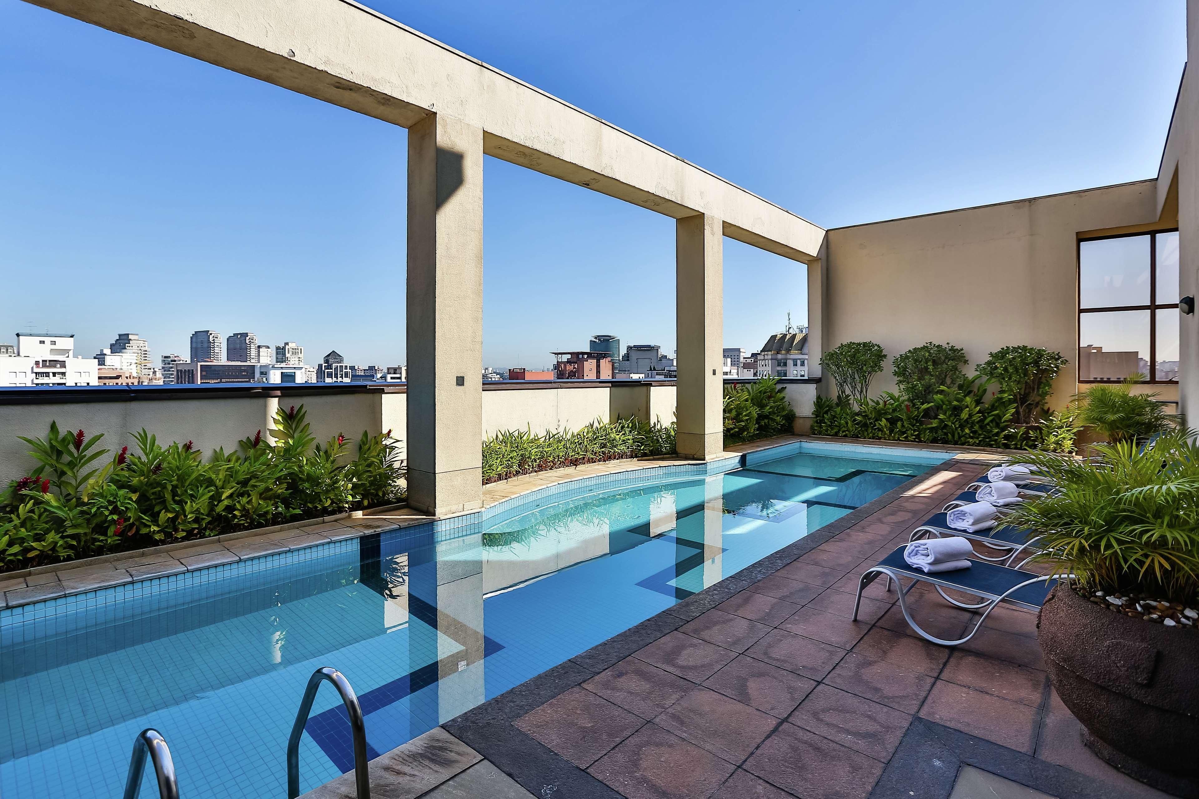 Hotel Double Tree By Hilton Sao Paulo Itaim Facilités photo Rooftop pool