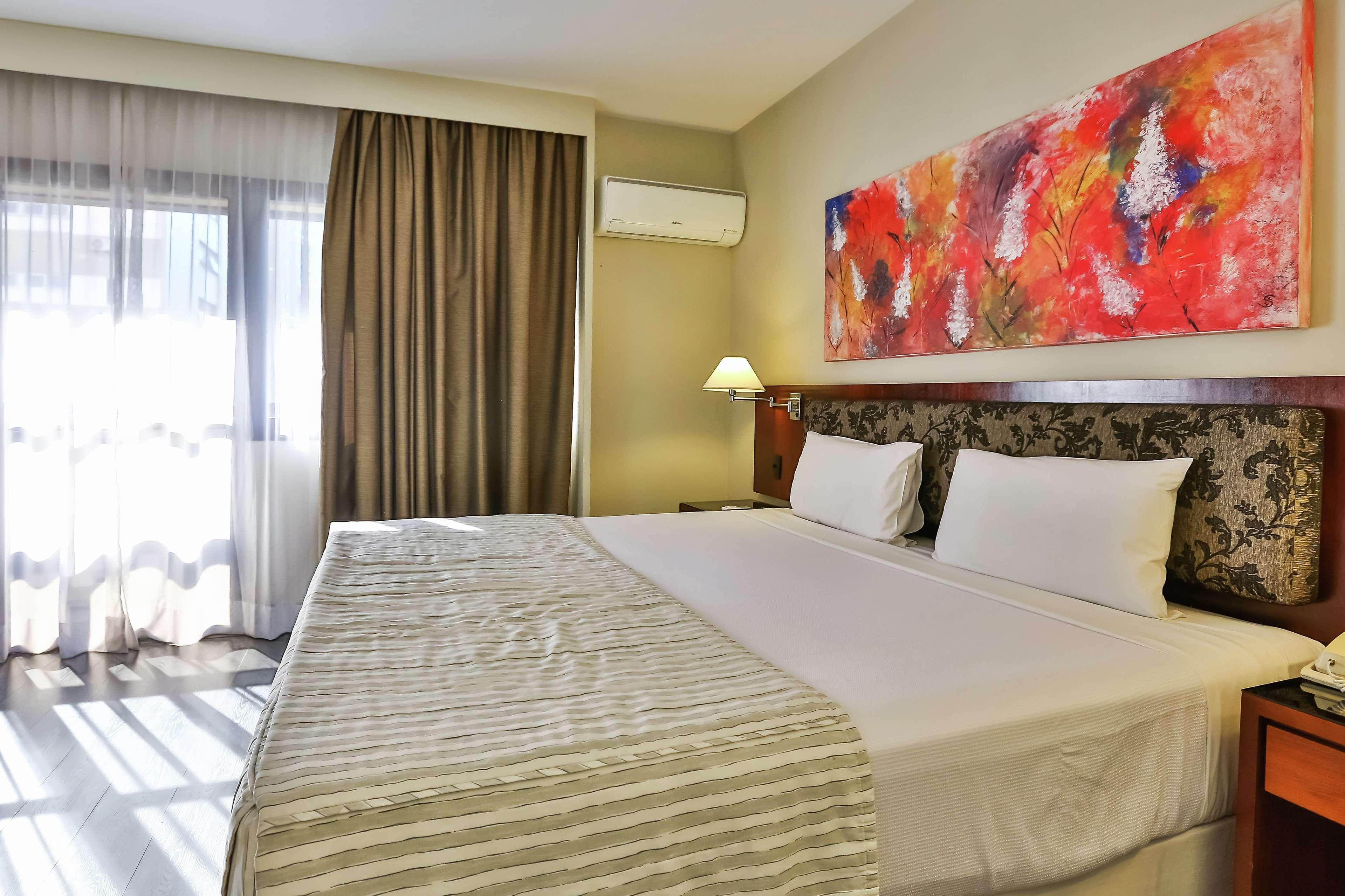 Hotel Double Tree By Hilton Sao Paulo Itaim Extérieur photo A bedroom in a hotel