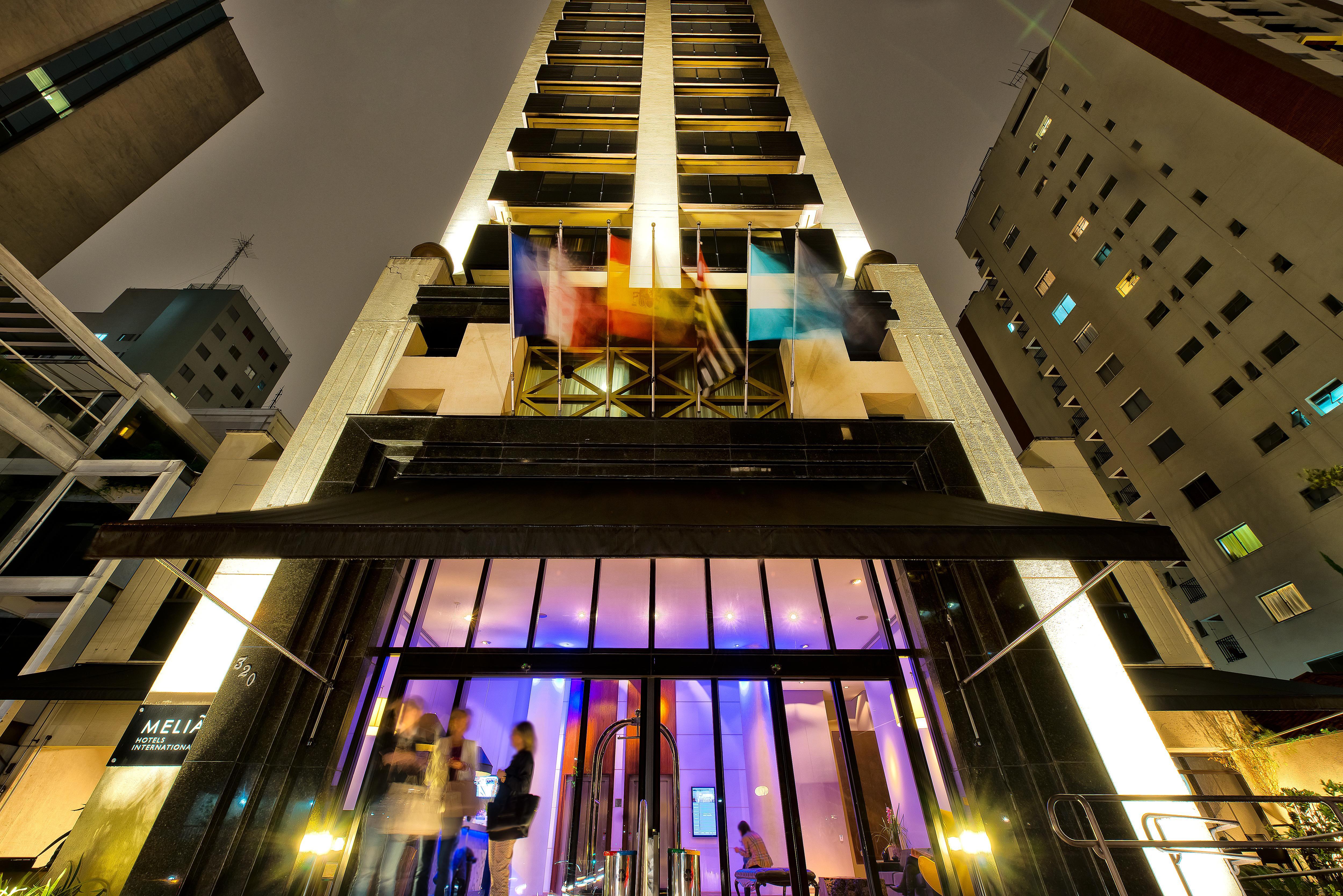Hotel Double Tree By Hilton Sao Paulo Itaim Extérieur photo The interior of the hotel