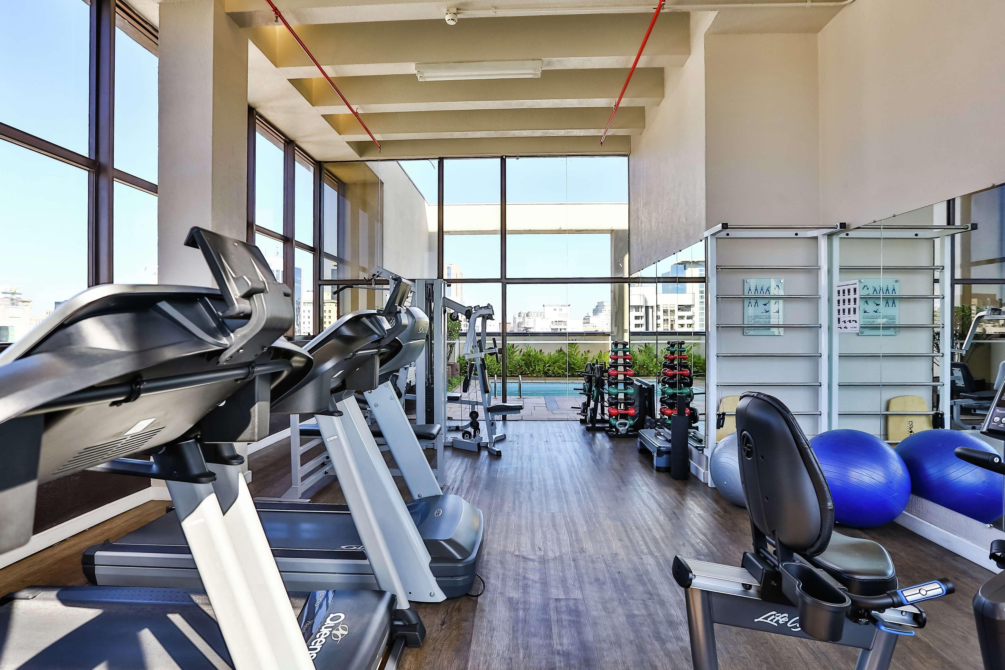 Hotel Double Tree By Hilton Sao Paulo Itaim Facilités photo The gym at the hotel