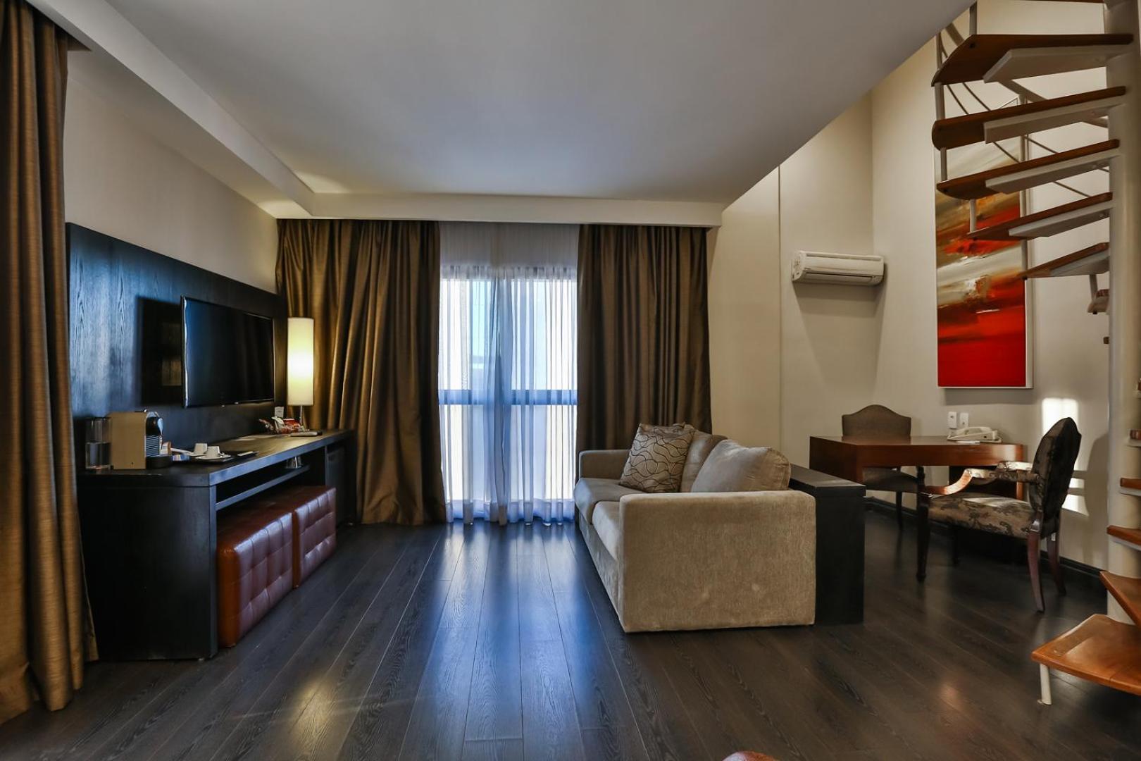 Hotel Double Tree By Hilton Sao Paulo Itaim Extérieur photo A living room in a hotel