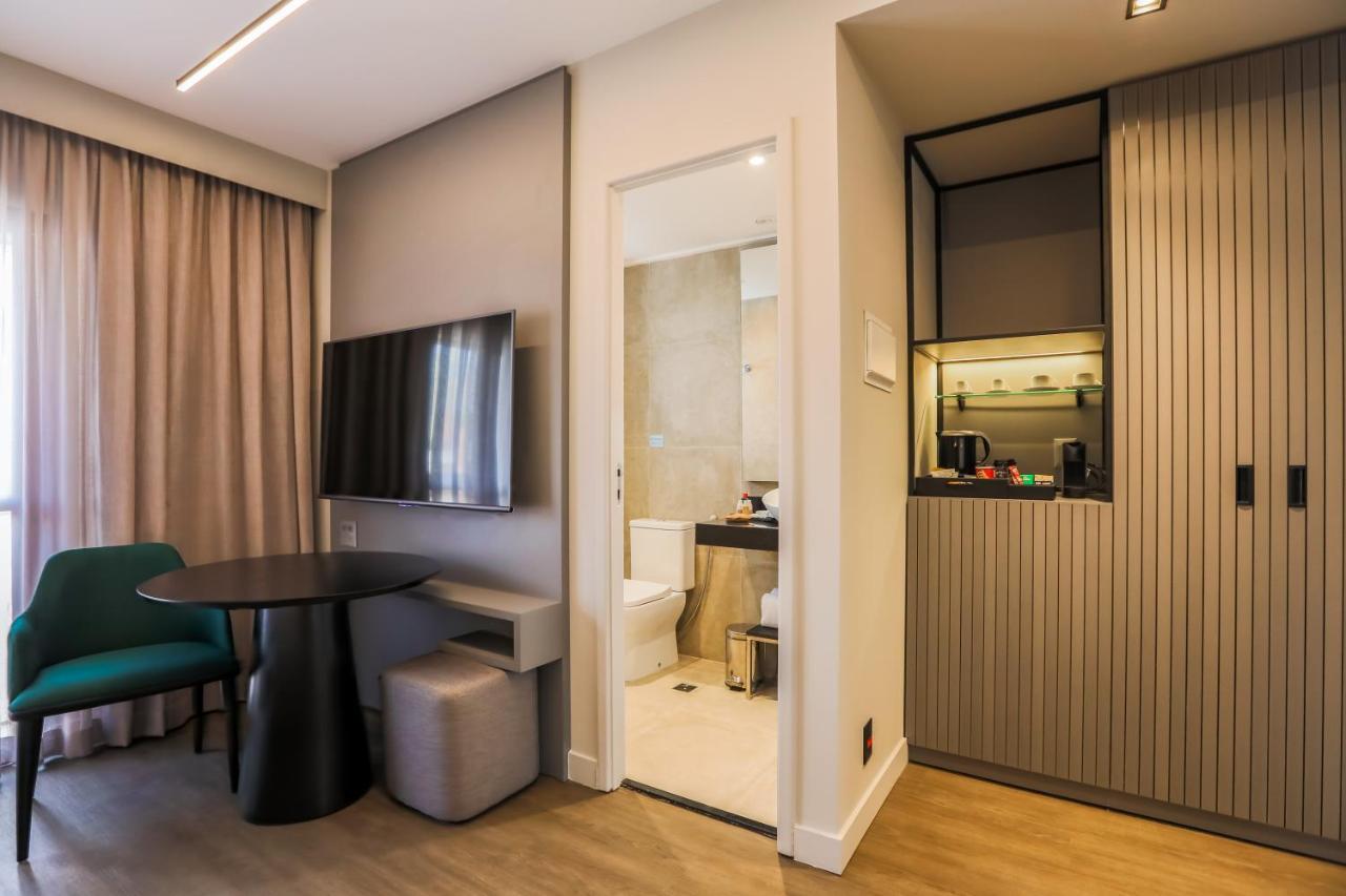 Hotel Double Tree By Hilton Sao Paulo Itaim Extérieur photo A room at the hotel