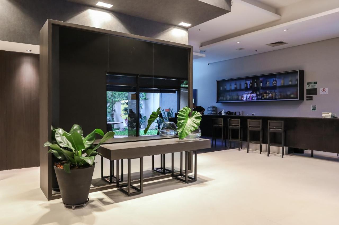 Hotel Double Tree By Hilton Sao Paulo Itaim Extérieur photo The lounge at the airport